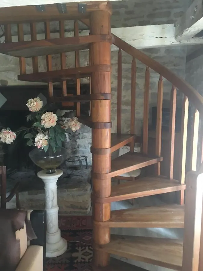 Bed and Breakfast Le Moulin A Huile Vailhourles