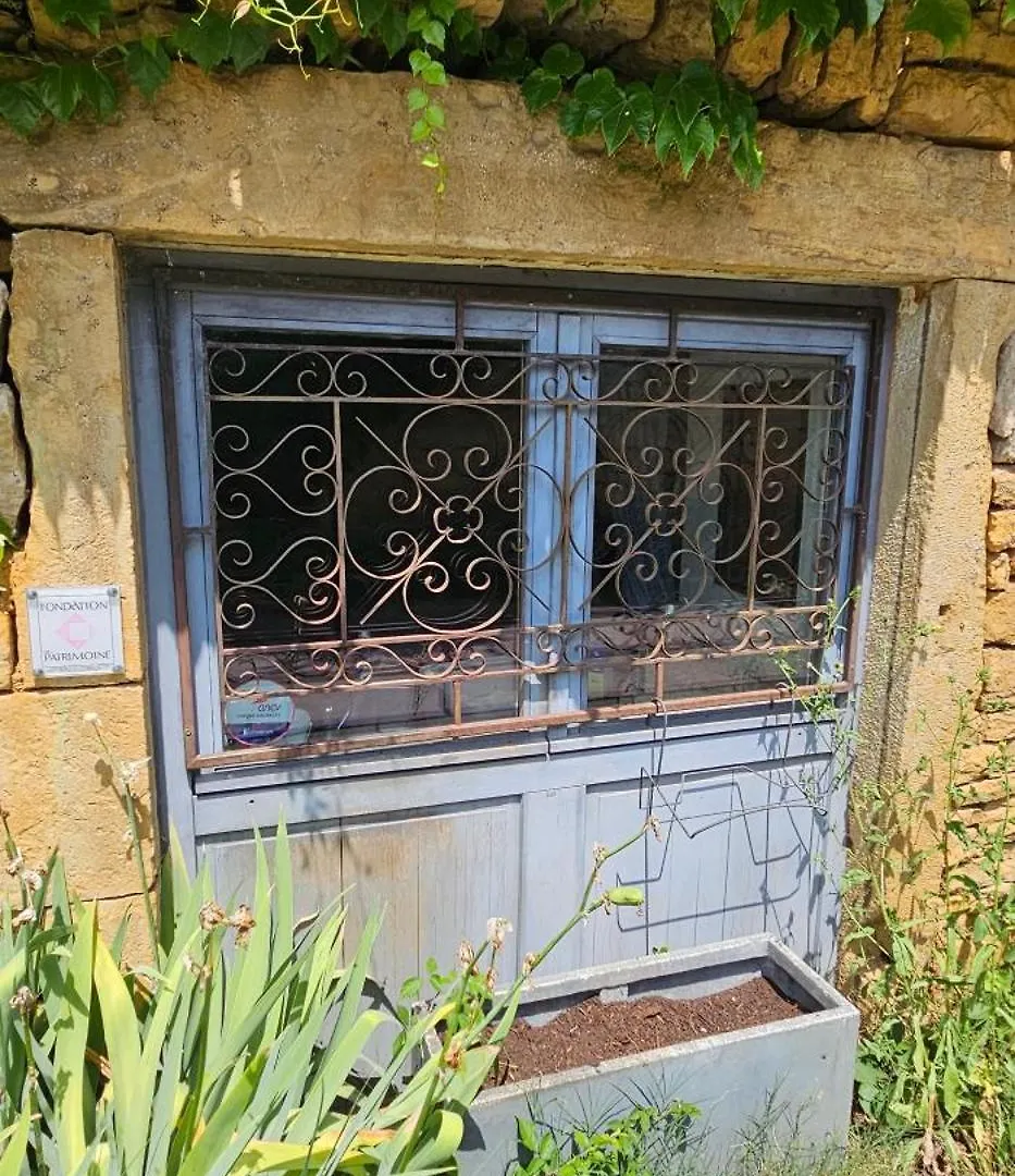 *** Nocleg ze śniadaniem Bed and Breakfast Le Moulin A Huile Vailhourles Francja