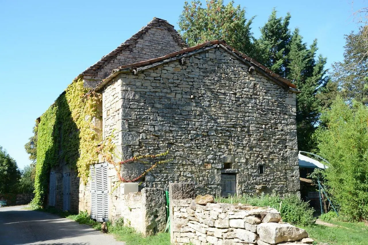 Bed and Breakfast Le Moulin A Huile Vailhourles Nocleg ze śniadaniem